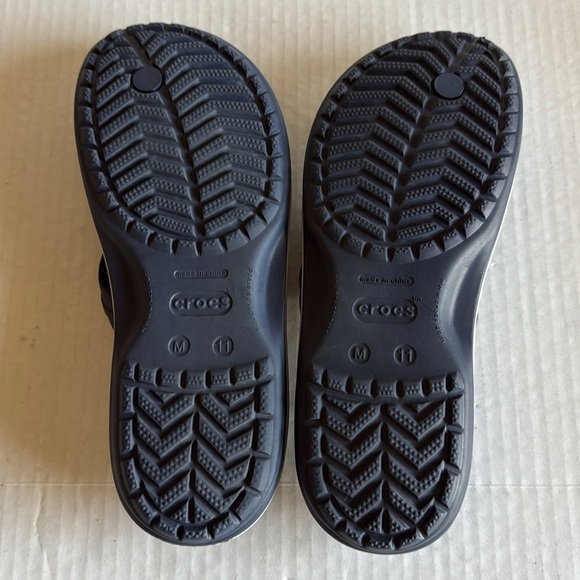 Crocs Blue Camo Croc Band Flip Flops - Picture 11 of 12